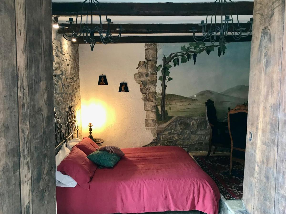 Borgo Manca Suite Sasso di Castalda Exteriör bild