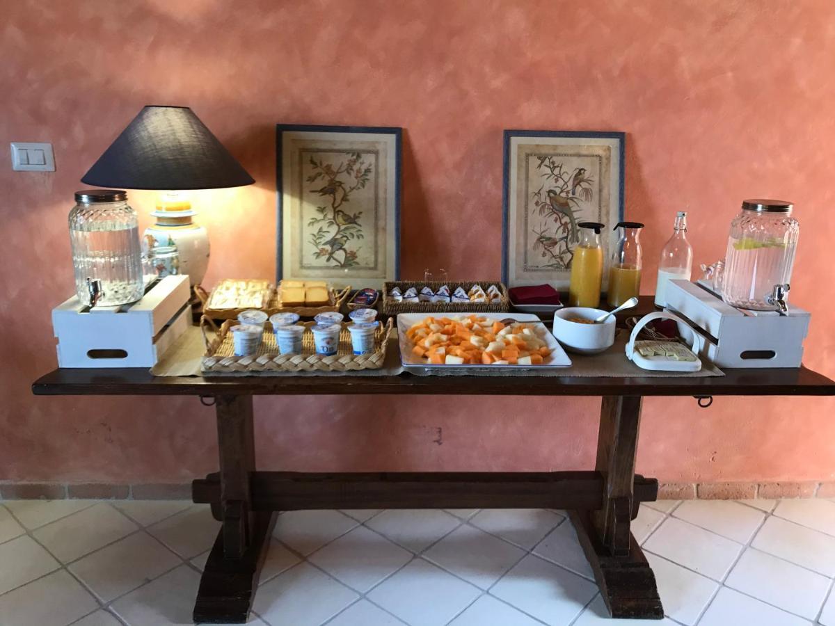 Borgo Manca Suite Sasso di Castalda Exteriör bild